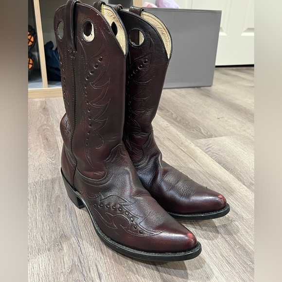 Men’s 11D Durango Black Cherry 11” Leather Stitch Cowboy Boots Great Condition - Picture 3 of 9